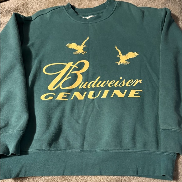 Budweiser Tops - Budweiser x Pac Sun crewneck